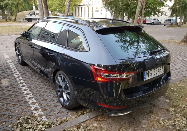 Skoda Superb cena 93600 przebieg: 92000, rok produkcji 2018 z Warszawa małe 79